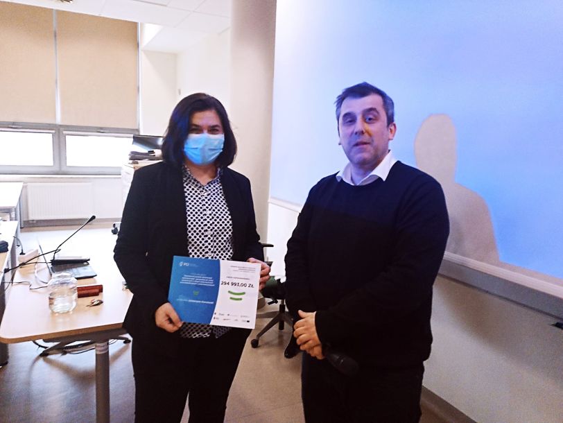 Wręczenie symbolicznych czeków na granty finansowane w ramach PCI