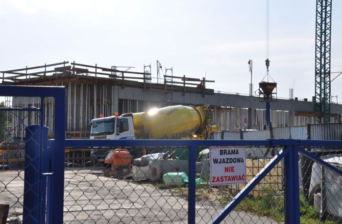 2013.09.30 Budowa Zakładu Nauk o Człowieku Wydziału Medycznego UR