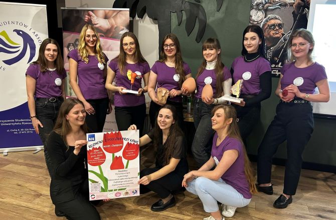 Rozmowy z położną przy kawie