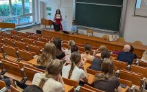 Wykład dr Ruth Büttner-Maloszek pt. „Neue landeskundliche Ansätze im Deutschunterricht”