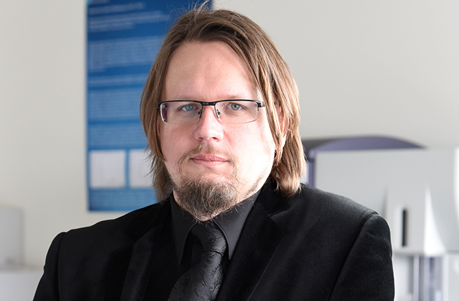 Prof. dr hab. Jacek Tabarkiewicz