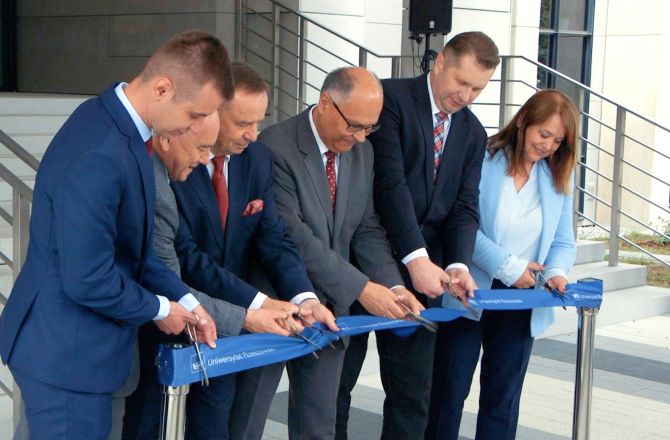 Otwarcie przebudowanego budynku A1 Uniwersytetu Rzeszowskiego