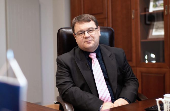 Rektor Uniwersytetu Rzeszowskiego życzy powodzenia na sesji egzaminacyjnej