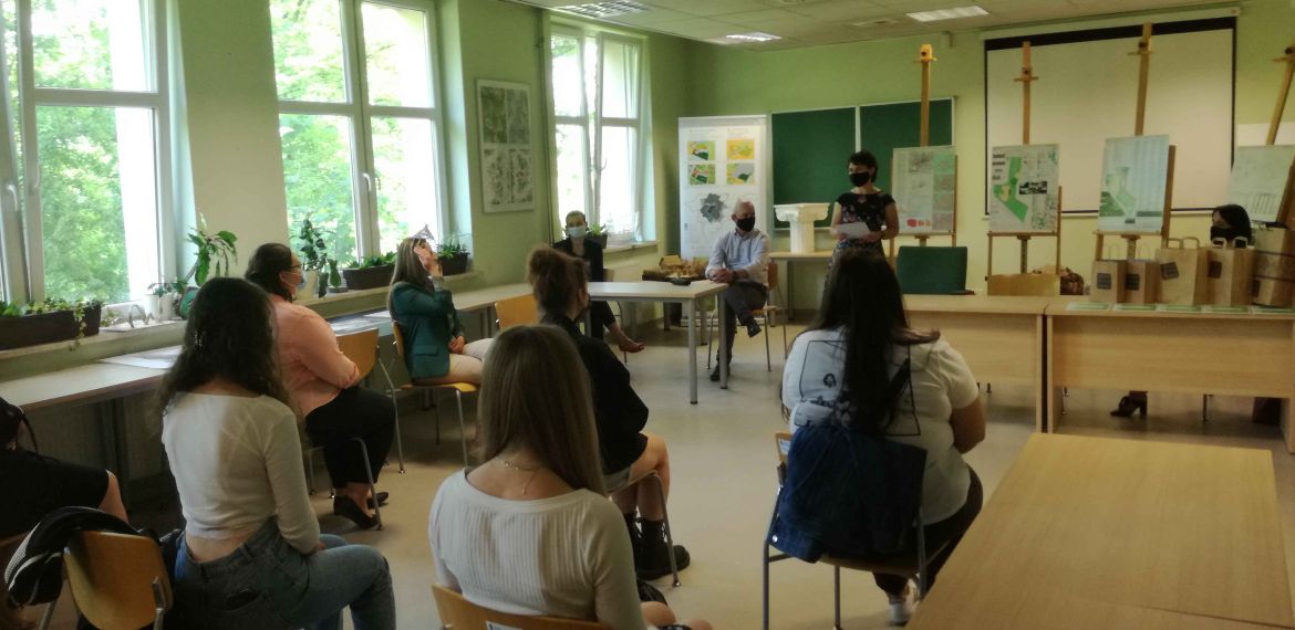 Uczestnicy konferencji w sali