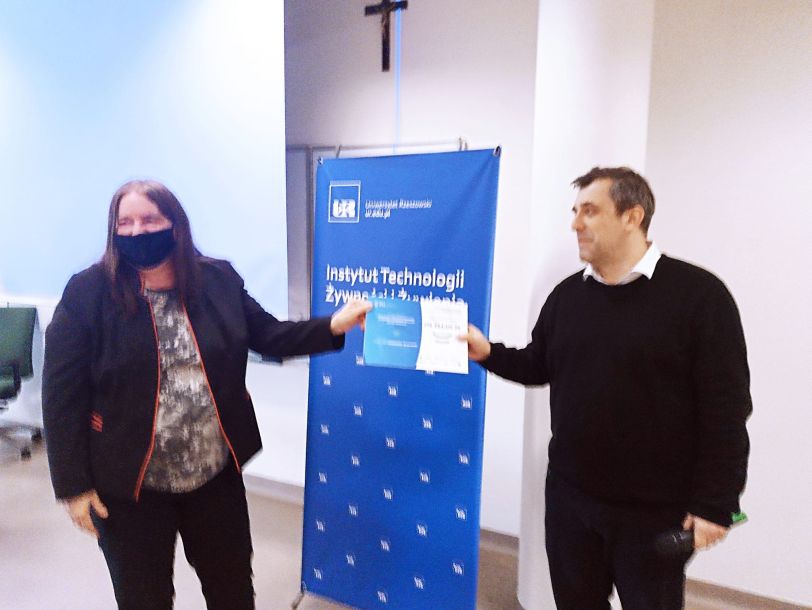 Wręczenie symbolicznych czeków na granty finansowane w ramach PCI