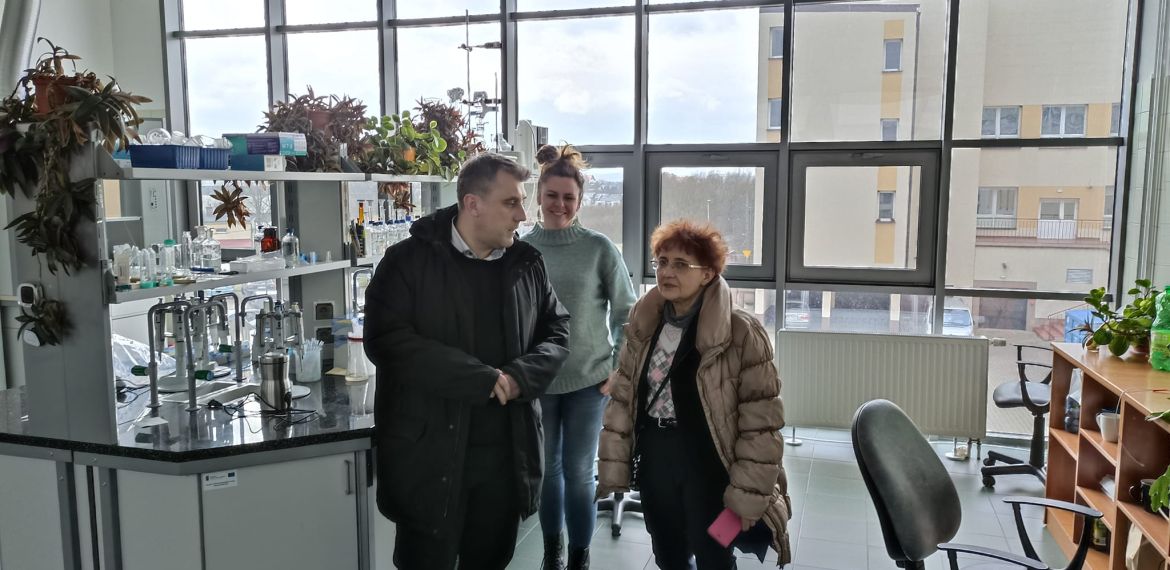 wizytacja prof. Victoria Szuts z University of Szeged (Węgry)