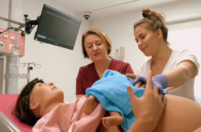 POŁOŻNICTWO // KOLEGIUM NAUK MEDYCZNYCH // UNIWERSYTET RZESZOWSKI