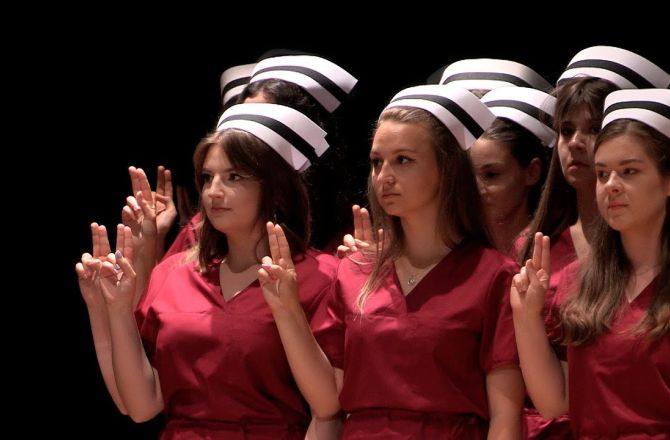 "CZEPKOWANIE" ABSOLWENTEK PIELĘGNIARSTWA // ROCZNIK 2021