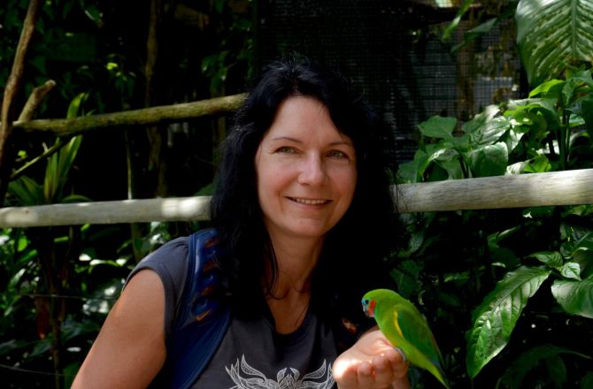 dr hab. prof. UR Ewa Węgrzyn