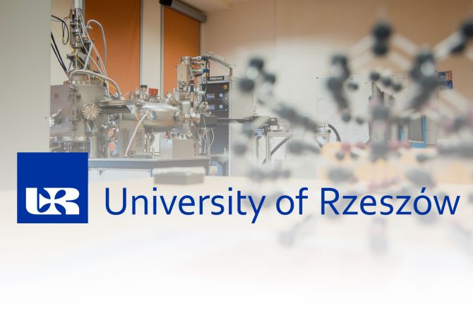 Thin film solar cell based on titanium dioxide and copper oxide