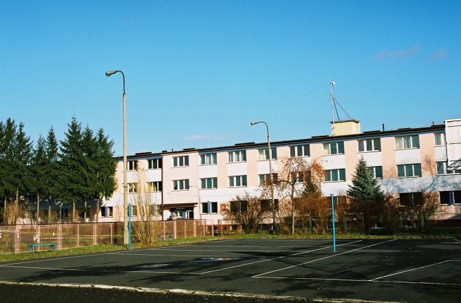 2. Wydział Nauk o Zdrowiu - budynek przy ul. Warszawskiej 26a -2005