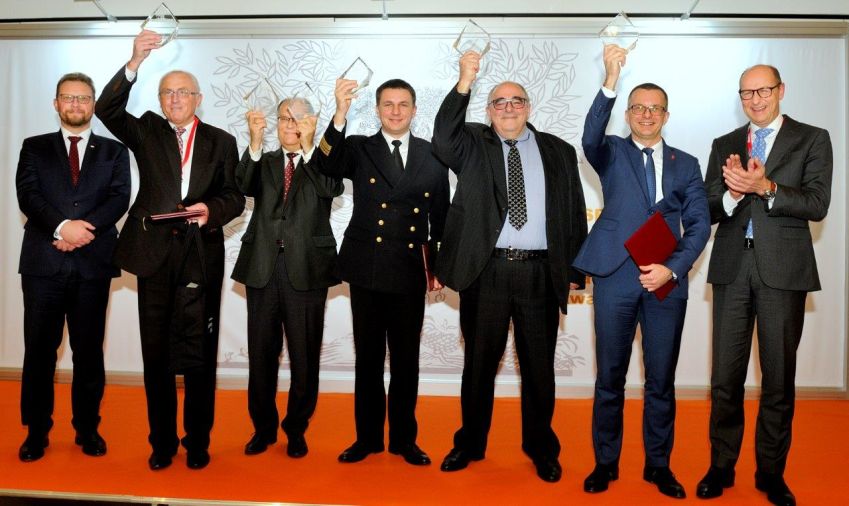 Krzysztof Wojciewski_Perspektywy (8).jpg