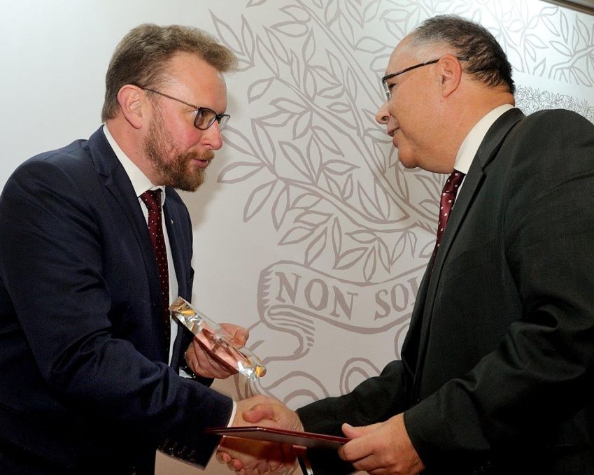 Krzysztof Wojciewski_Perspektywy (1).jpg