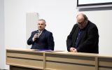 Stanisław Kruczek, złonek Zarządu Województwa Podkarpackiego odpowiedzialny za Ochronę Zdrowia i Projekty Infrastrukturalne przemawia i wita gości
