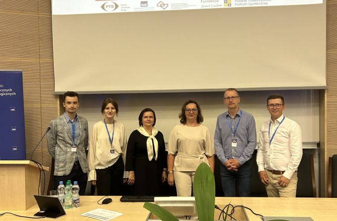 konferencja naukowa Tożsamość religijna i duchowa w pamięci zbiorowej i w funkcjonowaniu współczesnych społeczeństw