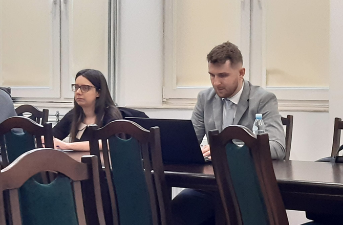 Mgr Agata Lizak oraz mgr Grzegorz Łaskawski podczas obrony rozprawy doktorskiej