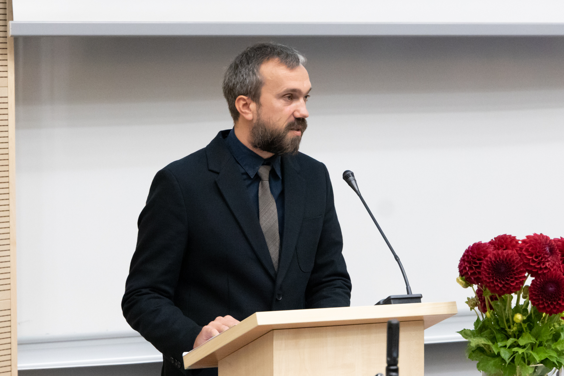 EO9A5386.jpg [1.18 MB]