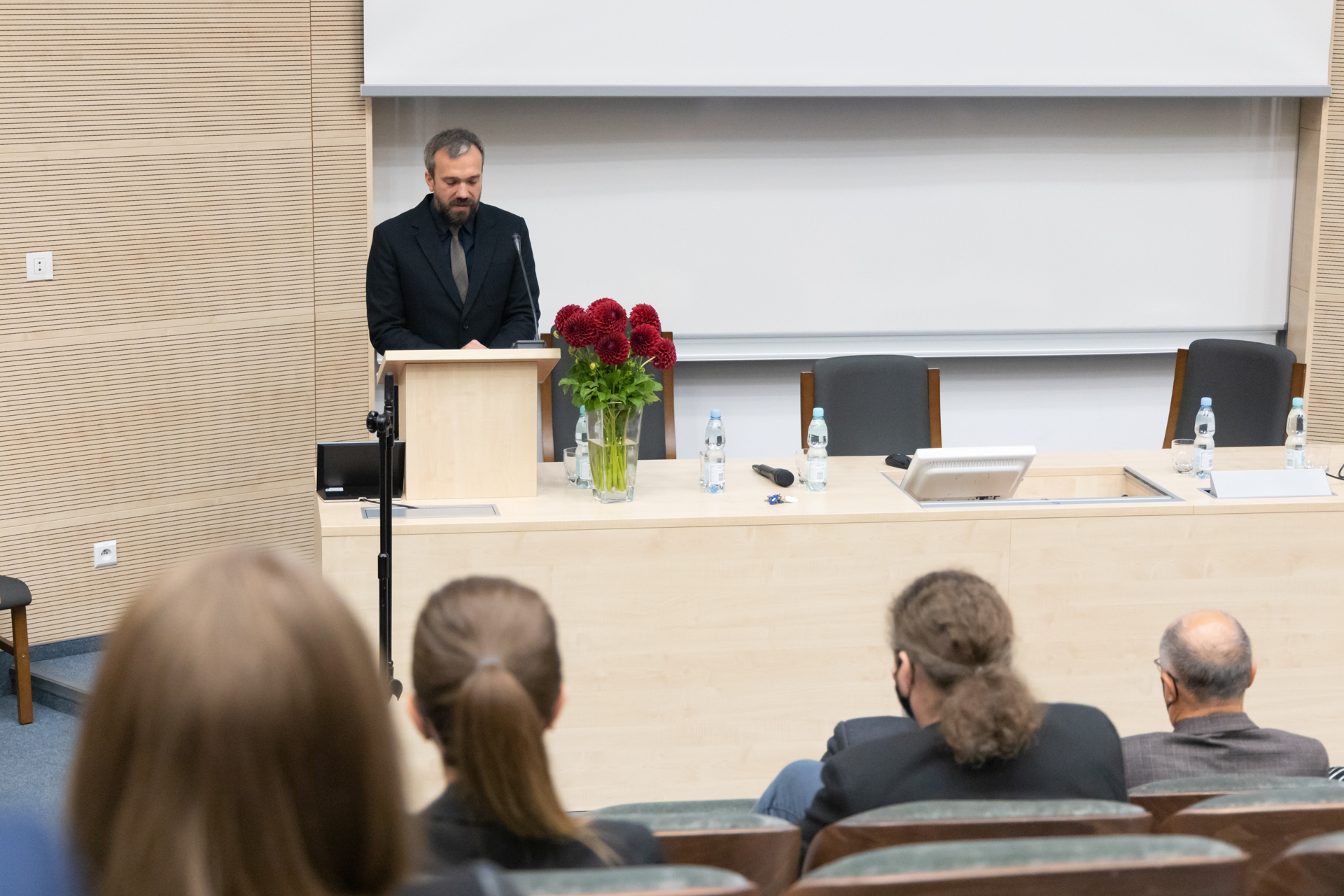 EO9A5405.jpg [1.28 MB]