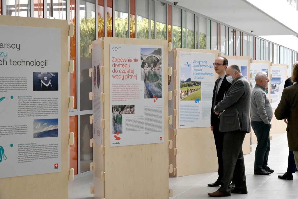 DSC_4998 IIM.jpg [248.25 KB]