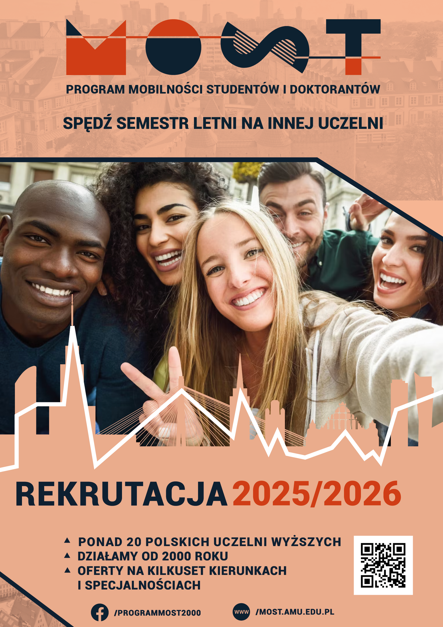Plakat informacyjny programu MOST. Napis na górze: MOST Program Mobilności Studentów i Doktorantów. Hasło poniżej: Spędź semestr letni na innej uczelni. Na środku zdjęcie uśmiechniętych, młodych ludzi. Na dole napis: Rekrutacja 2025/2026.